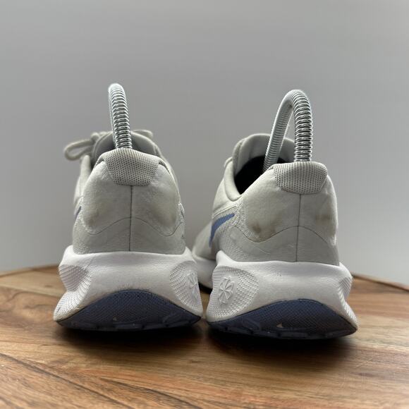 Nike Revolution 7 Shoes Women's Sz 7 Gray Blue Run Comfort Lightweight Training - Picture 3 of 15